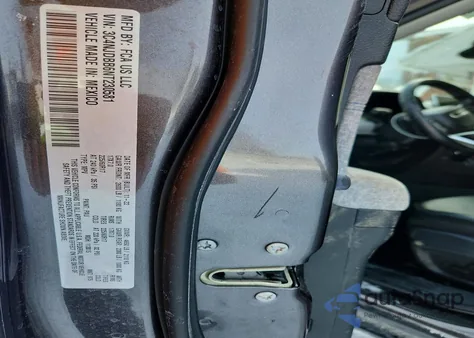 2022 Jeep Compass Latitude z USA, uszkodzony, nr VIN 3C4NJDBB6NT230581